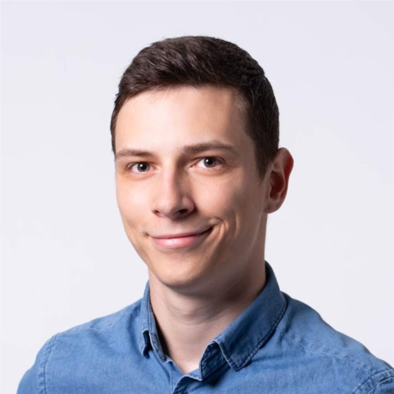 János “Johnny” Lévai